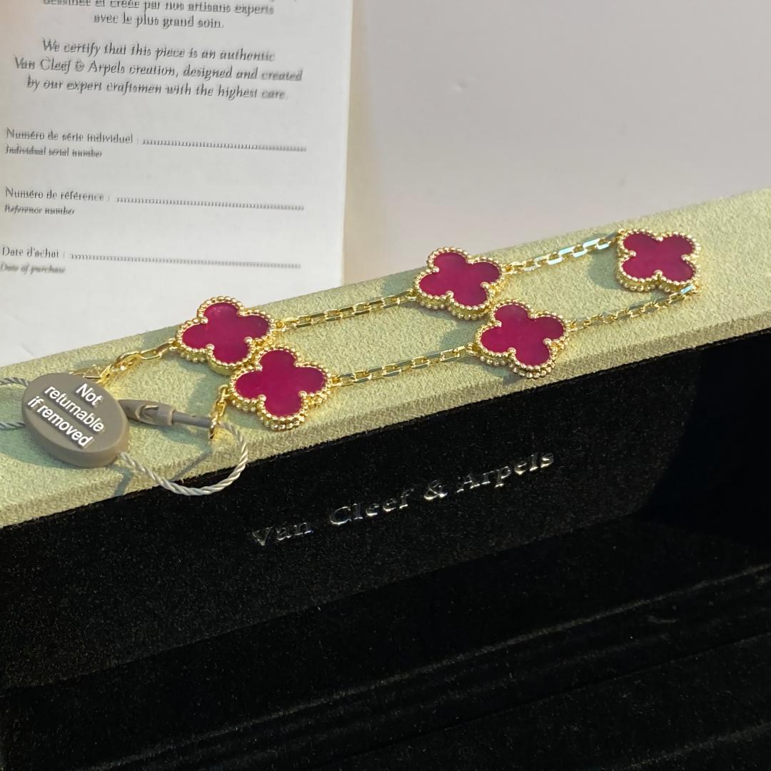 [Love's Uplift]CLOVER 5 MOTIFS PINK ENAMEL BRACELET