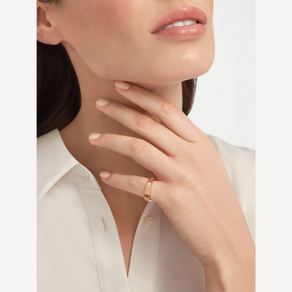 [Love's Uplift]ZERO 1 ESSENTIAL WITH A DIAMOD RING