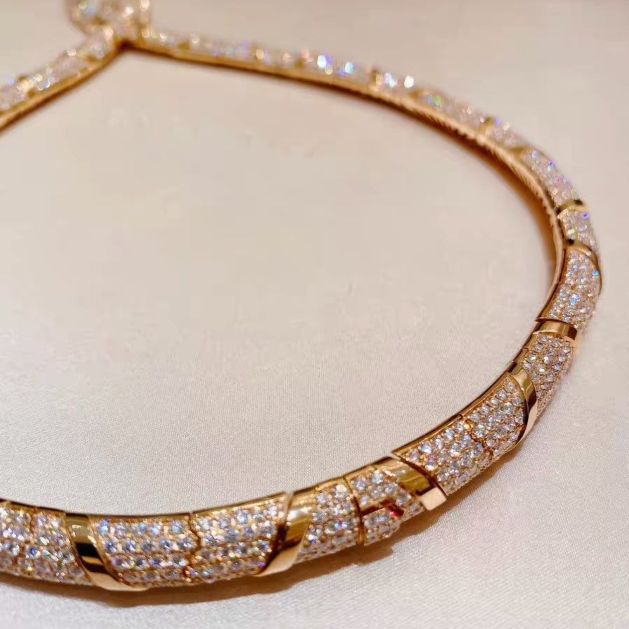 [Love's Uplift]HAUTE COUTURE GOLD SERPENTI NECKLACE