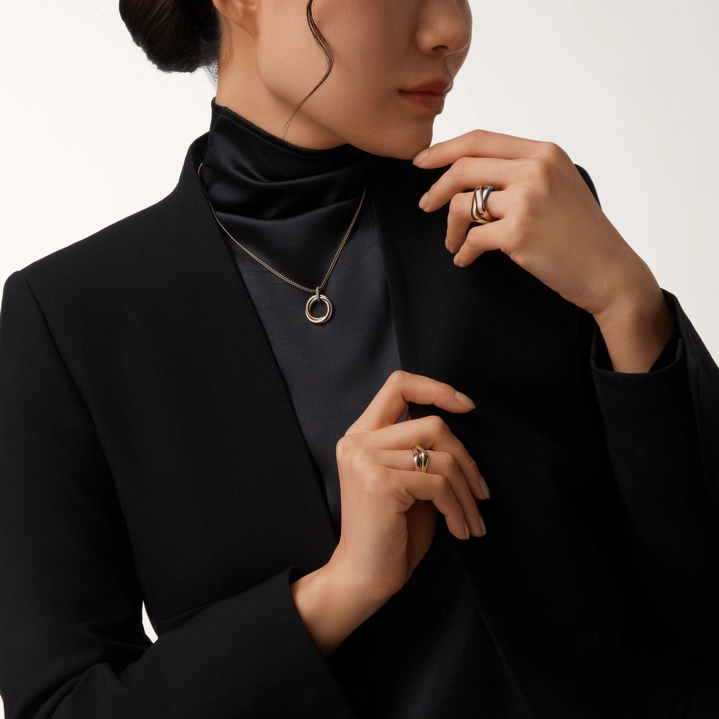 [Love's Uplift]TRINITY MEDIUM  DIAMONDS NECKLACE