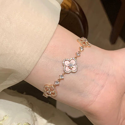 [Love's Uplift]CLOVER 5 MOTIF PINK BLUE RED WHITE BRACELET