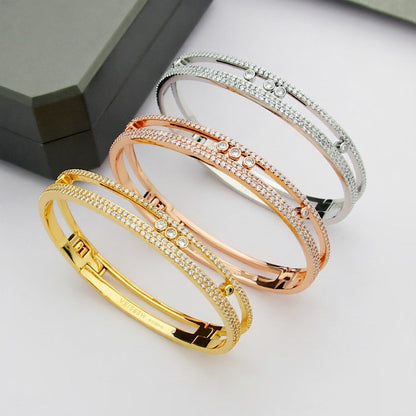 [Love's Uplift ]Move Romane pavé bangle