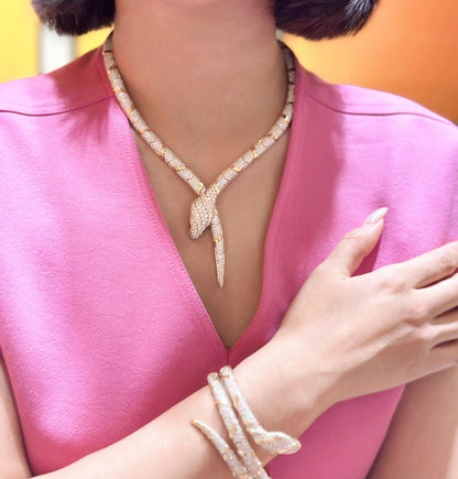 [Love's Uplift]HAUTE COUTURE GOLD SERPENTI NECKLACE