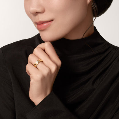 [Love's Uplift]LOVE 5.5MM 6 DIAMOND RING
