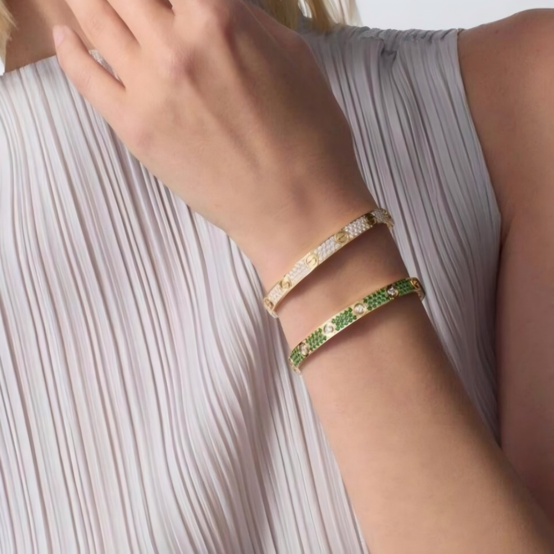 [Love's Uplift]2026 PAVE GEMSTONE LOVE BRACELET 6.1MM 10 DIAMONDS