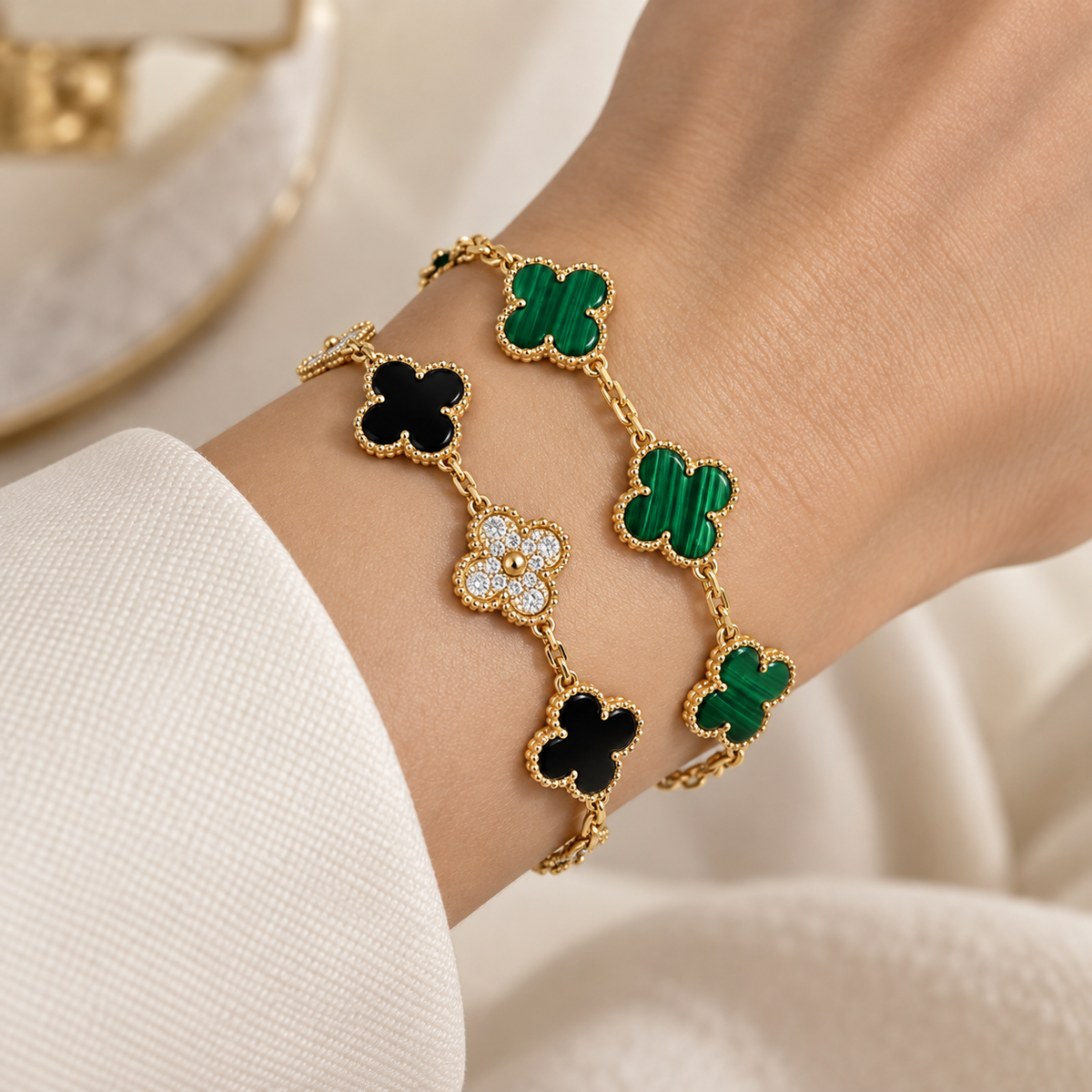 [Love's Uplift]Clover 5 Motifs  Duo Bracelet Stack Set
