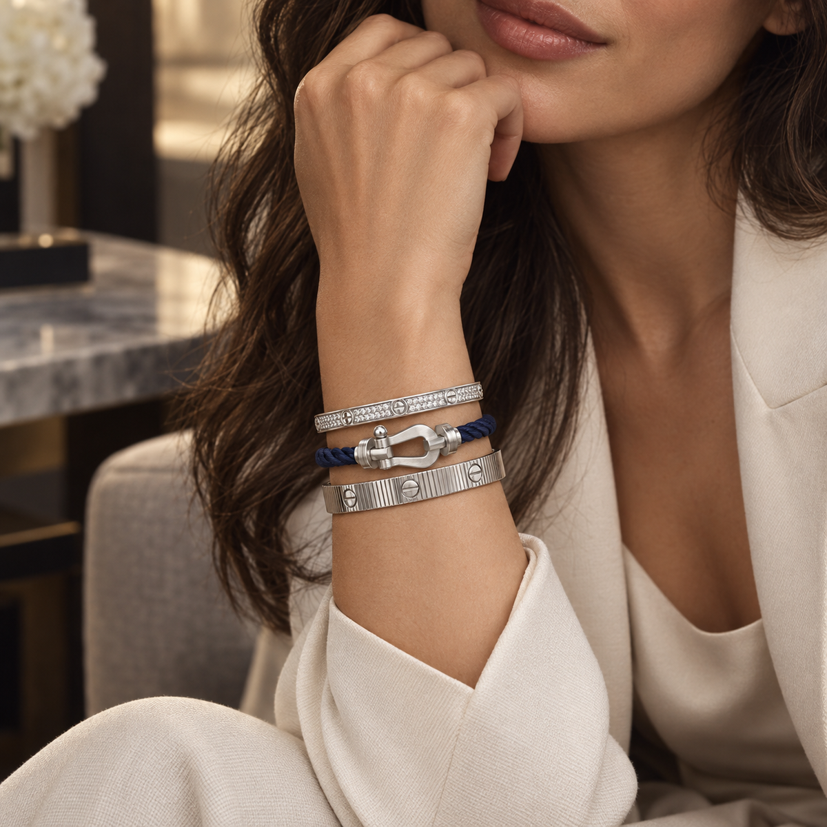 [Love's Uplift]Love & Force Large Horseshoe Trio Bracelet Stack Set