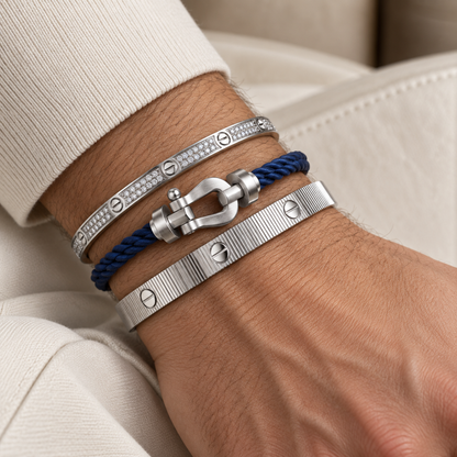 [Love's Uplift]Love & Force Large Horseshoe Trio Bracelet Stack Set