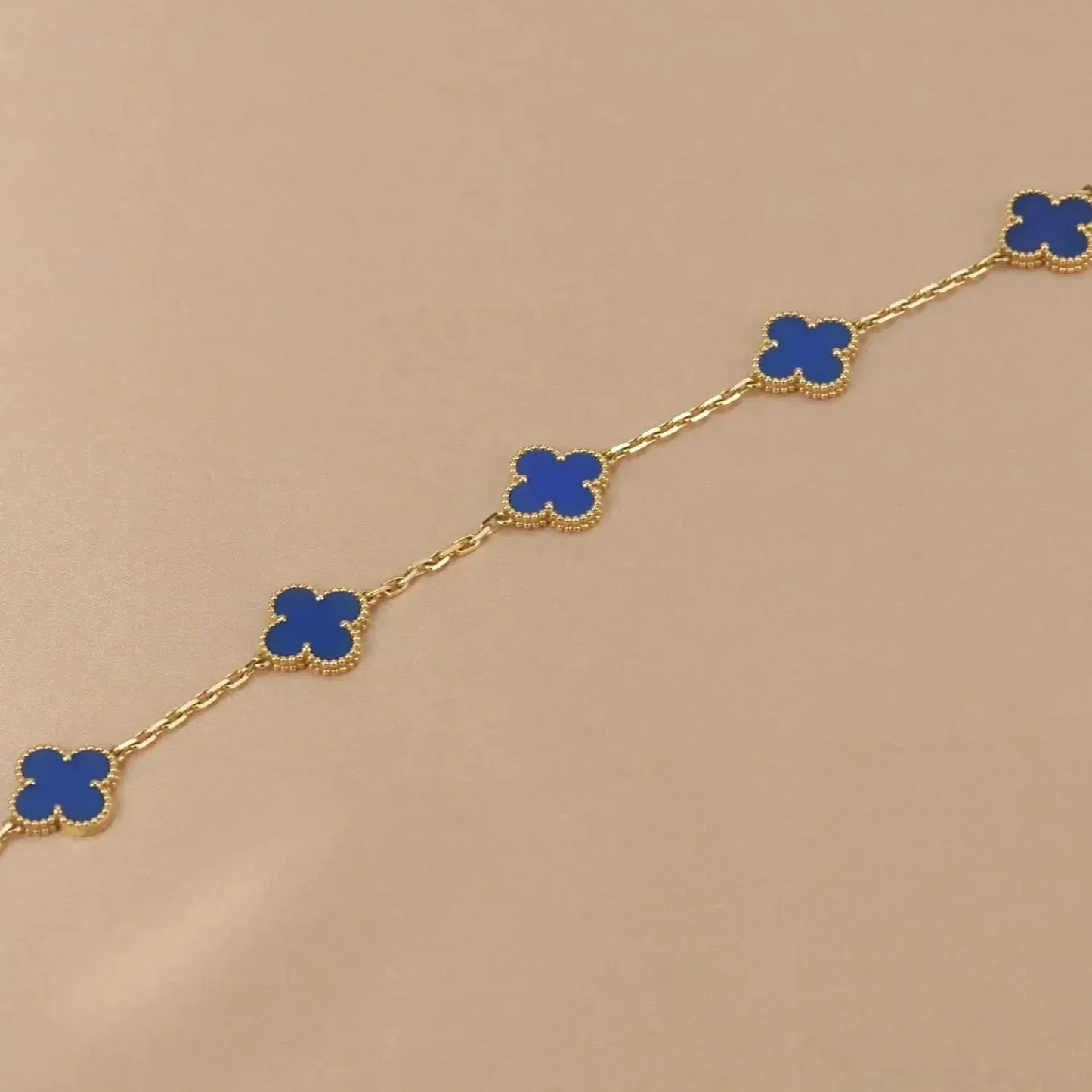[Love's Uplift]CLOVER 5 MOTIFS BLUE AGATE BRACELET