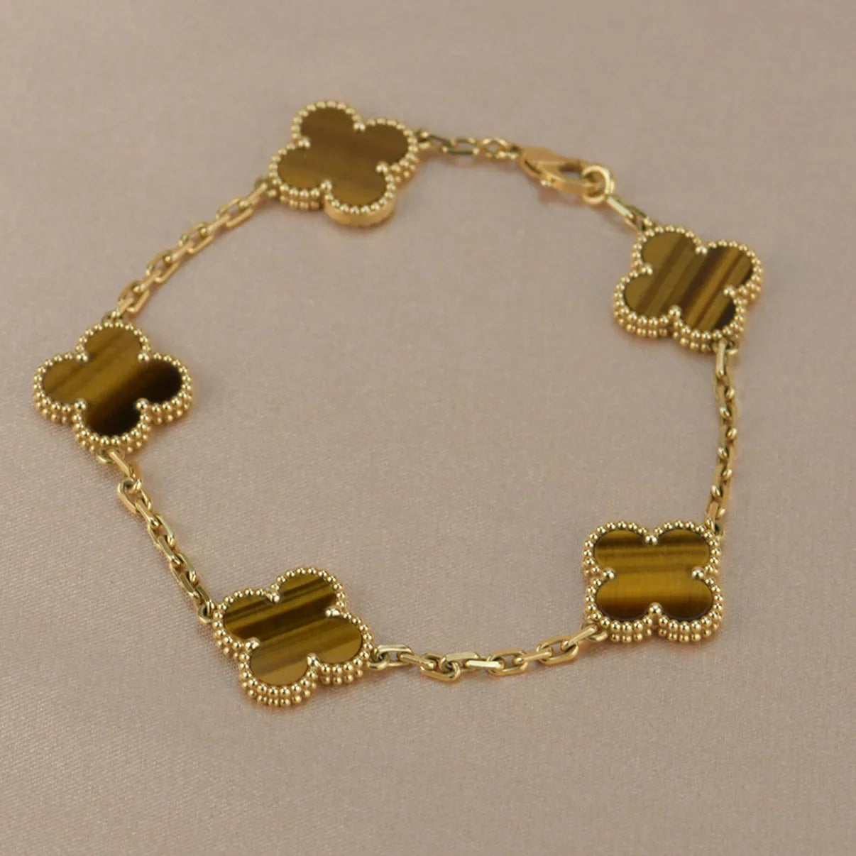 [Love's Uplift] CLOVER 5 MOTIFS TIGER EYE BRACELET COLLECTION
