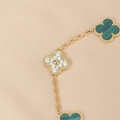 [Love's Uplift] CLOVER 5 MOTIF MALACHITE BRACELET COLLECTION