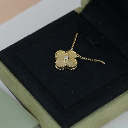 [Love's Uplift]CLOVER 15MM DIAMOND GOLD MOTHER OF PEARL NECKLACE