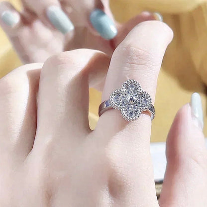 [Love's Uplift]CLOVER DIAMOND RING