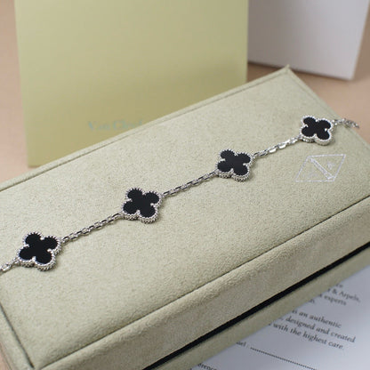 [Love's Uplift]CLOVER 5 MOTIF ONYXS  BRACELET SILVER