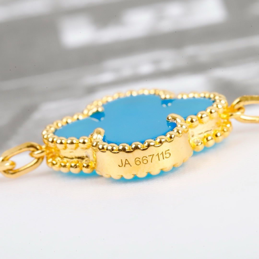 [Love's Uplift]CLOVER 5 MOTIFS TURQUOISE BRACELET