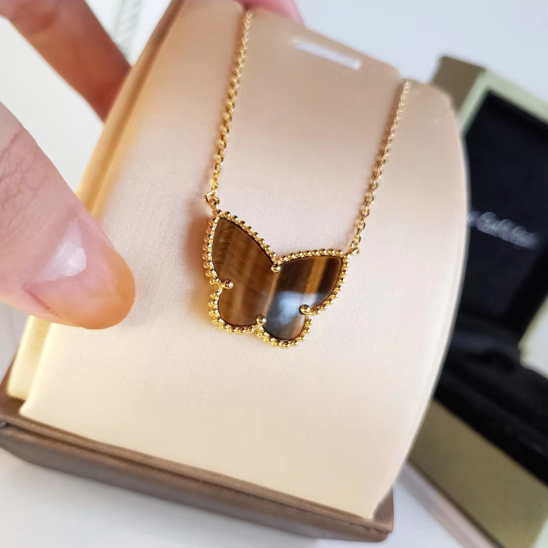[Love's Uplift] TIGER__ EYE BUTTERFLY NECKLACE