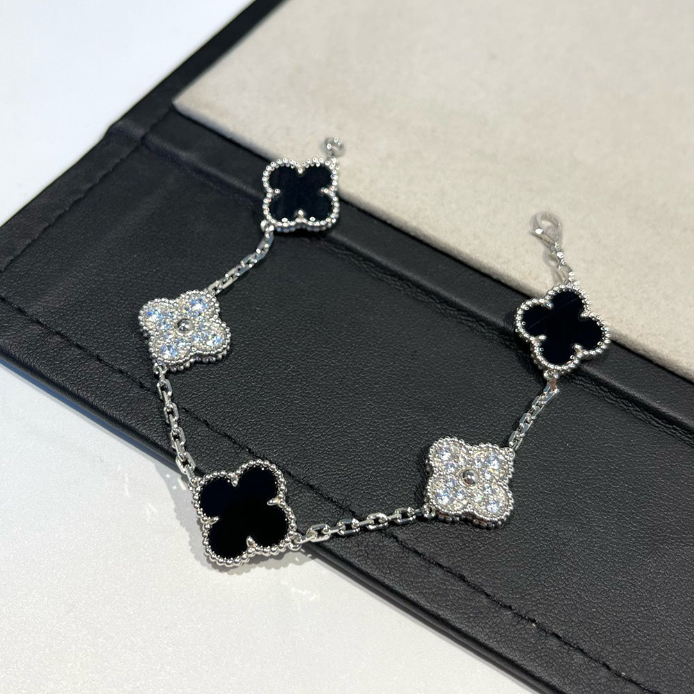 [Love's Uplift]CLOVER 5 MOTIF ONYXS DIAMOND BRACELET SILVER