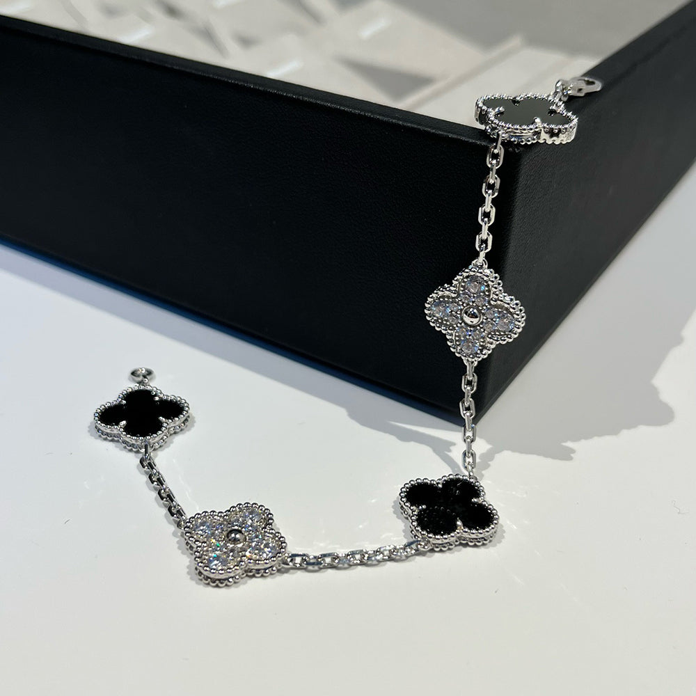 [Love's Uplift]CLOVER 5 MOTIF ONYXS DIAMOND BRACELET SILVER
