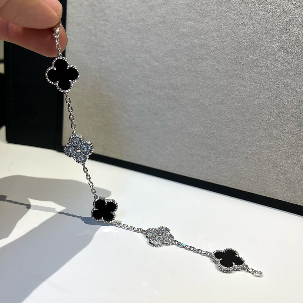 [Love's Uplift]CLOVER 5 MOTIF ONYXS DIAMOND BRACELET SILVER
