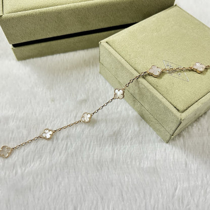 [Love's Uplift]CLOVER 6 MOTIF WHITE MOP BRACELET