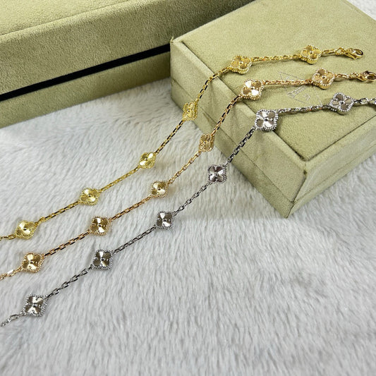 [Love's Uplift]CLOVER 6 MOTIF DIAMOND BRACELET