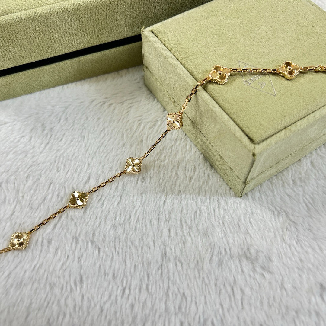 [Love's Uplift]CLOVER 6 MOTIF DIAMOND BRACELET