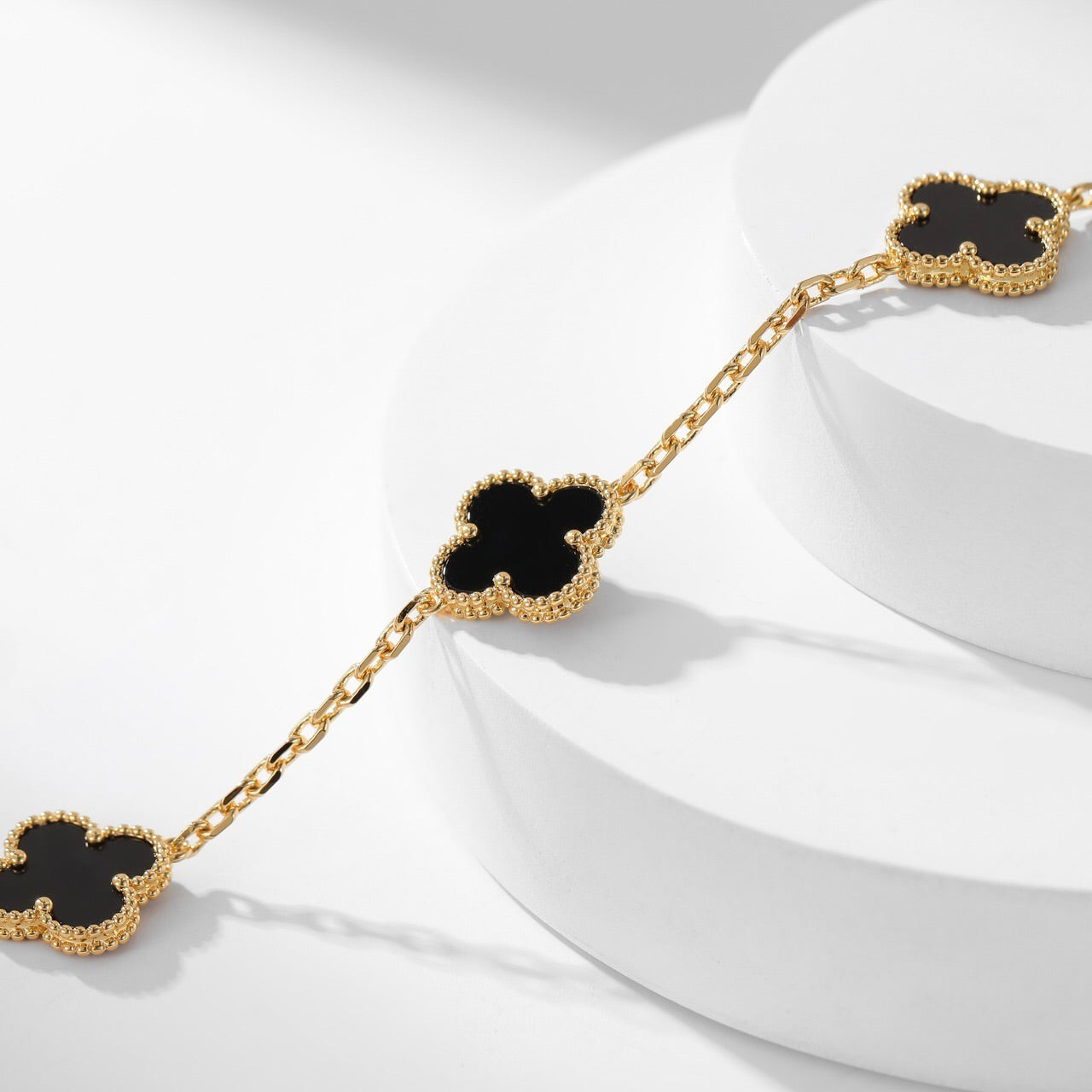 [Love's Uplift]CLOVER 10 MOTIFS ONYX NECKLACE