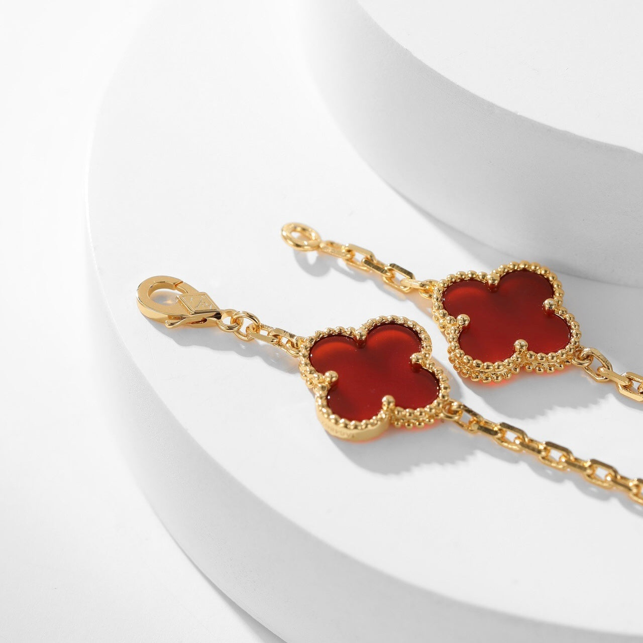[Love's Uplift]CLOVER 10 MOTIFS CARNELIAN NECKLACE