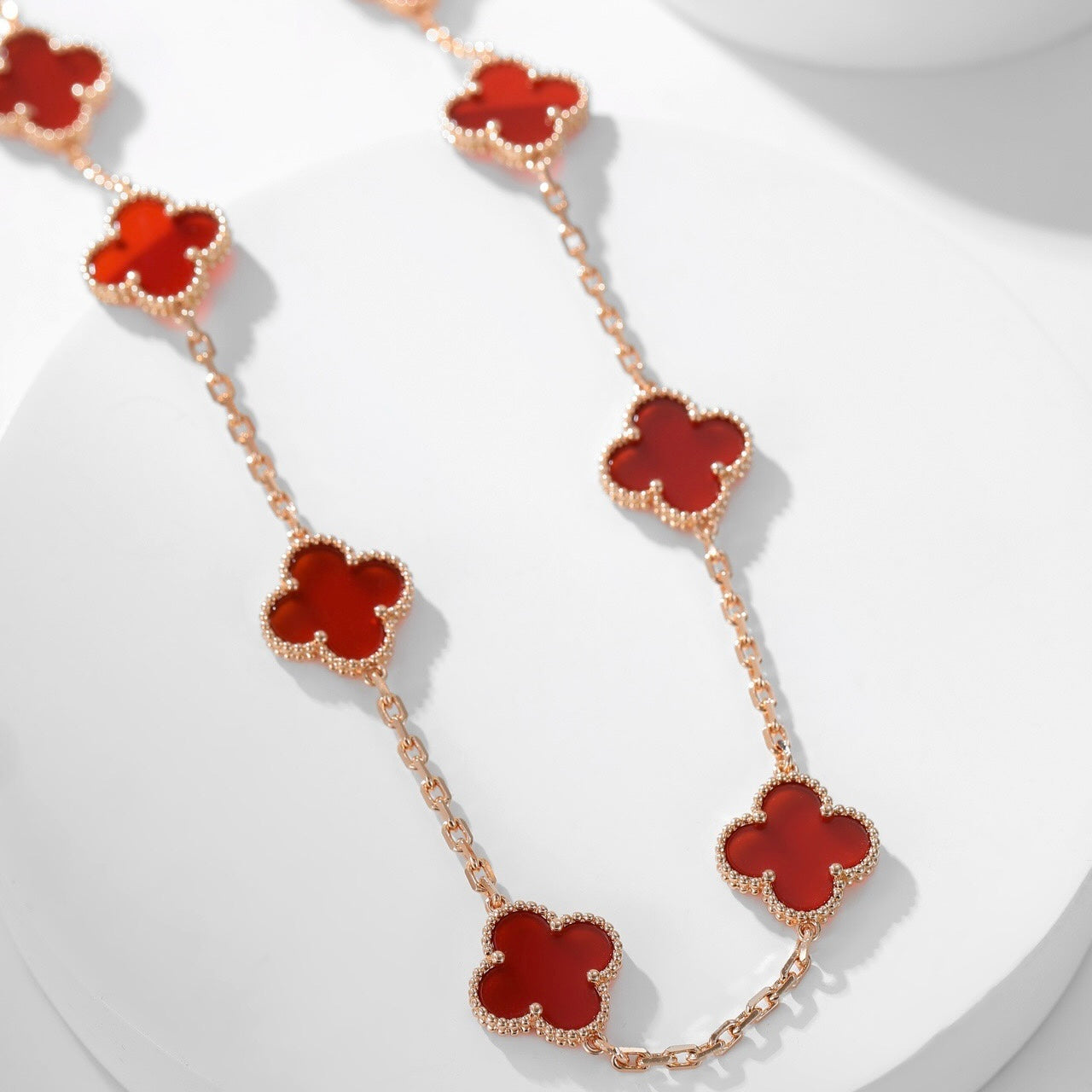[Love's Uplift]CLOVER 10 MOTIFS CARNELIAN NECKLACE