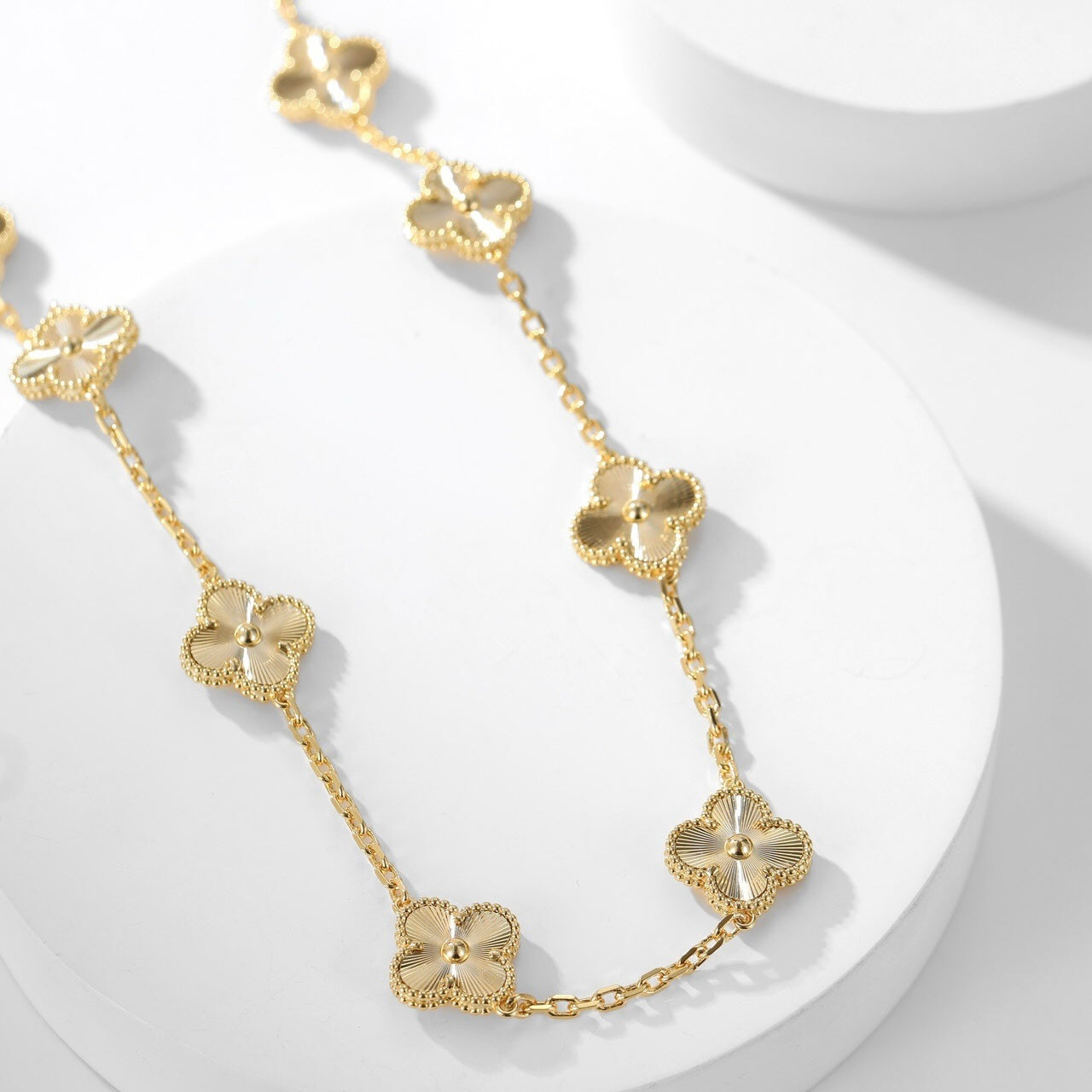[Love's Uplift]CLOVER 10 MOTIFS LASER NECKLACE