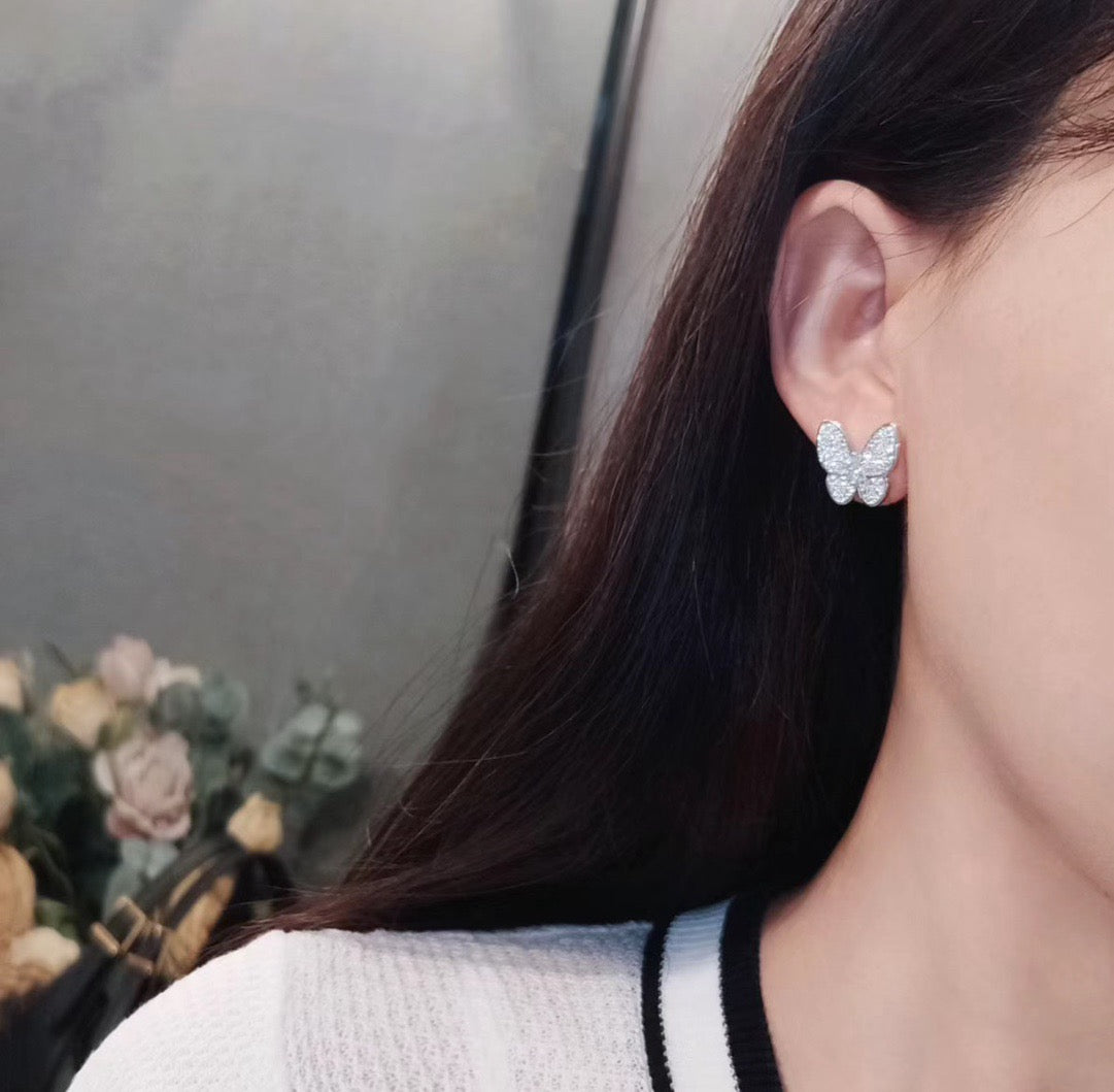 [Love's Uplift]BUTTERFLY ALL DIAMOND EARRINGS