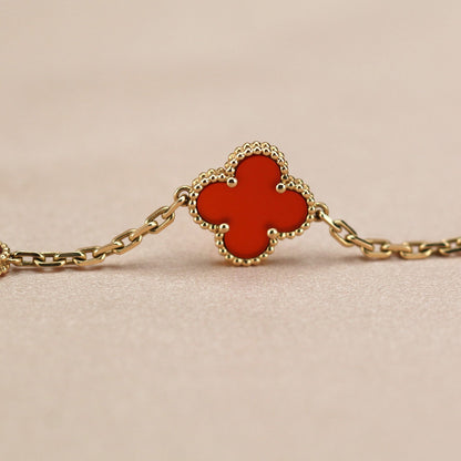 [Love's Uplift]CLOVER 5 MOTIFS RED AGATE  BRACELET