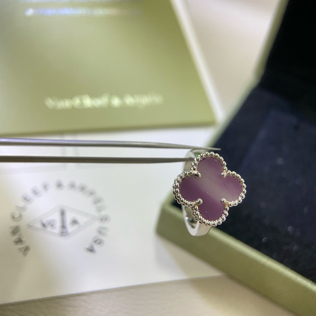 [Love's Uplift]CLOVER  PURPLE VIOLET RING