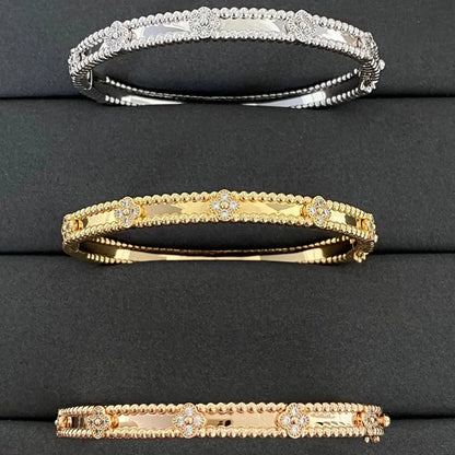 [Love's Uplift]CLOVER BRACELET 4MM DIAMONDS