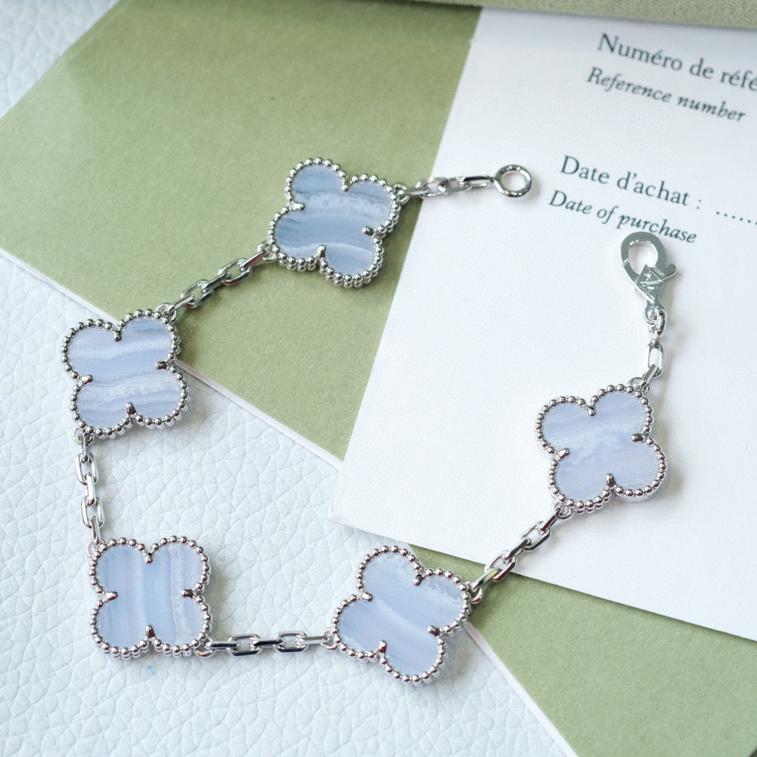 [Love's Uplift]CLOVER  5 MOTIF PURPLE CHALCEDONY BRACELET SILVER