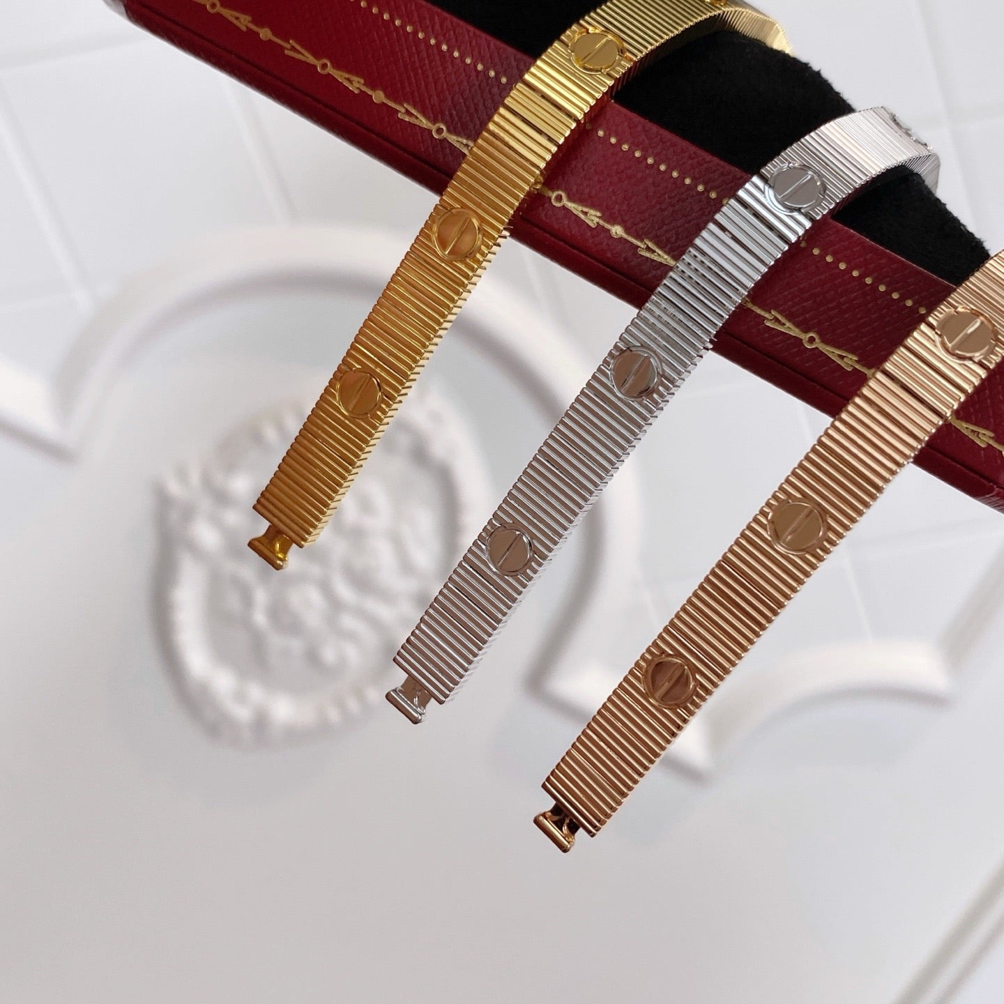[Love's Uplift]LOVE UNLIMITED BRACELET