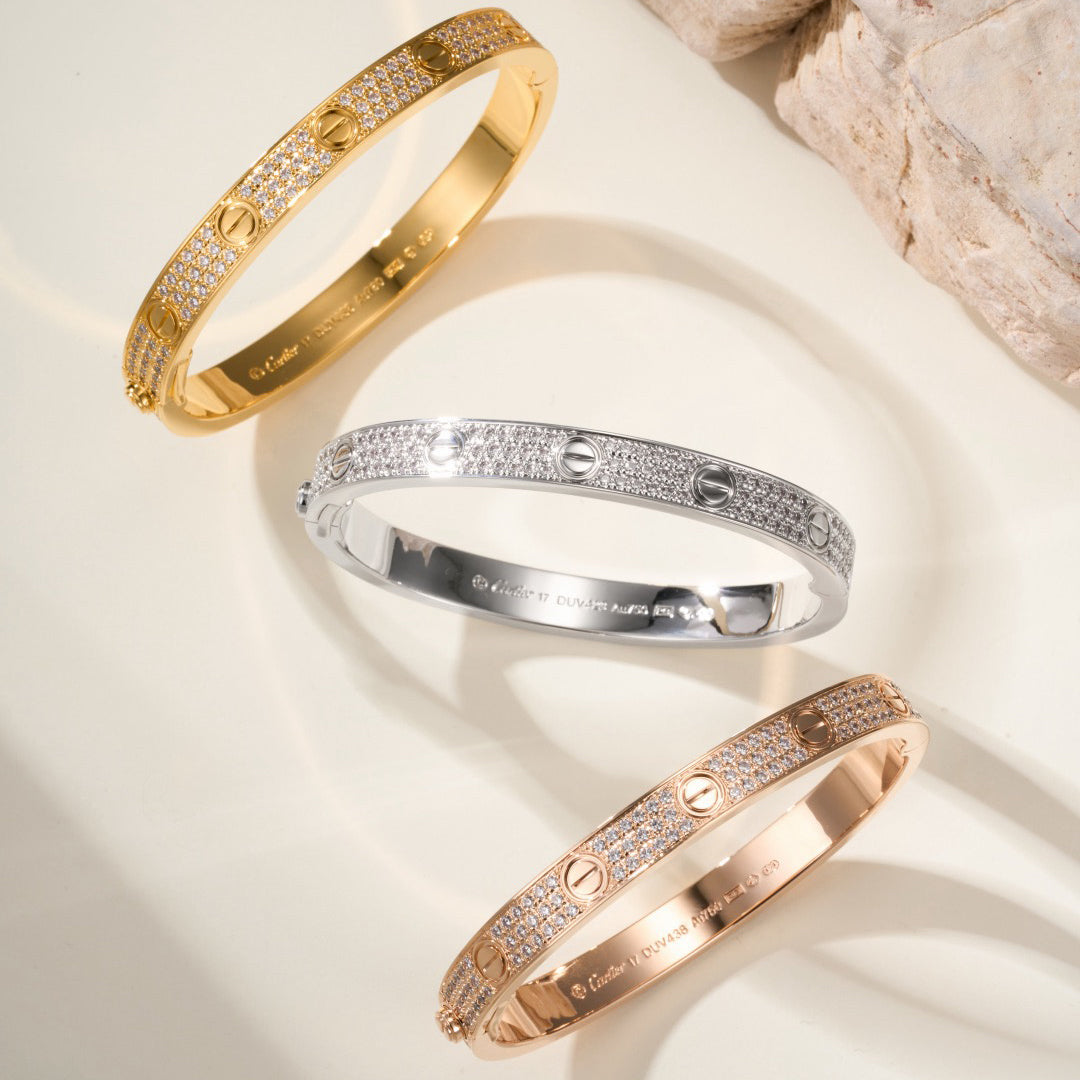 [Love's Uplift]LOVE BRACELET 6.1MM DIAMOND-PAVED