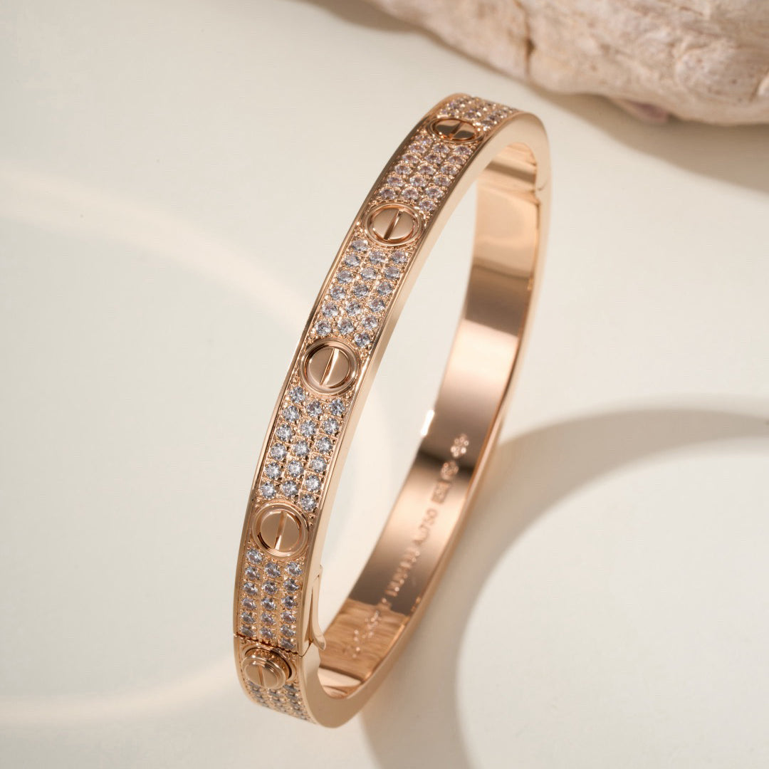 [Love's Uplift]LOVE BRACELET 6.1MM DIAMOND-PAVED