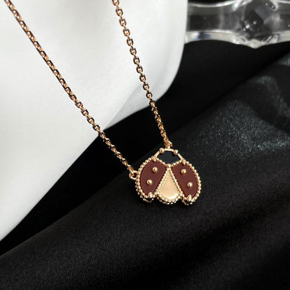 [Love's Uplift]LUCKY  CARNELIANS LADYBUG NECKLACE