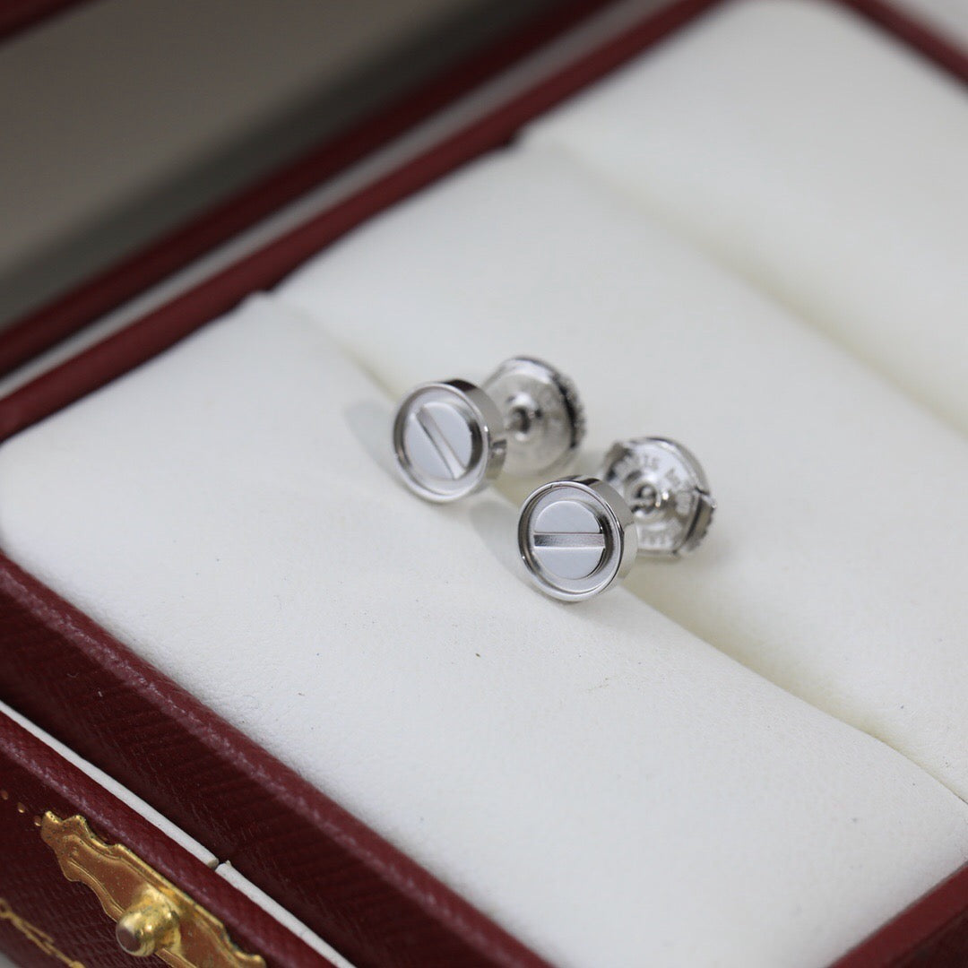 [Love's Uplift]LOVE EARRINGS 7.2MM