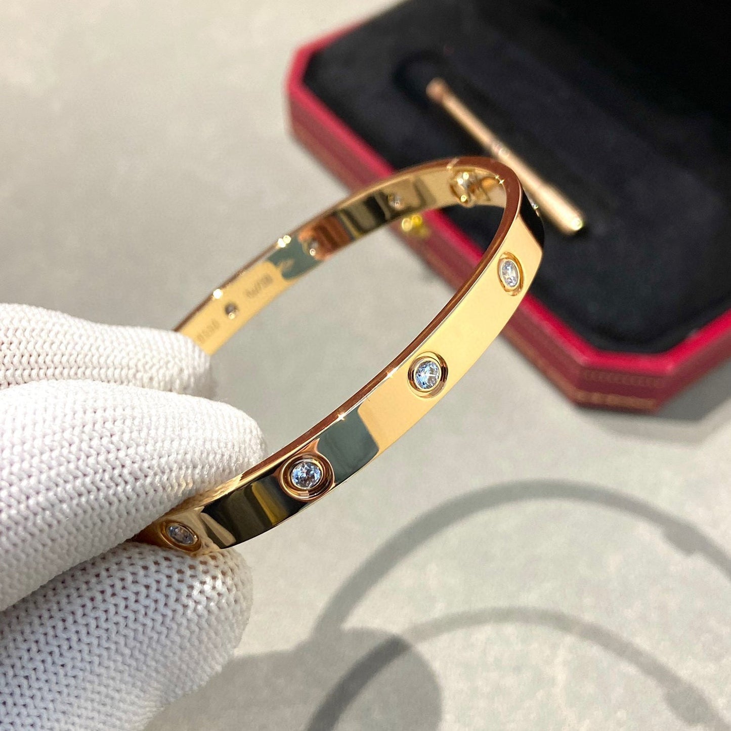 [Love's Uplift]LOVE BRACELET 6.1MM 10 DIAMONDS