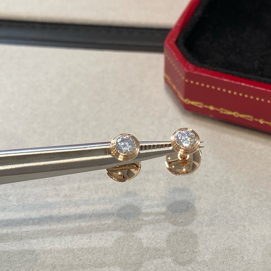 [Love's Uplift]DAMOUR DIAMOND EARRINGS