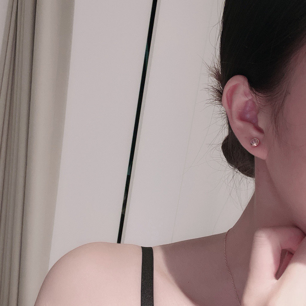 [Love's Uplift]DAMOUR PING DIAMOND EARRINGS