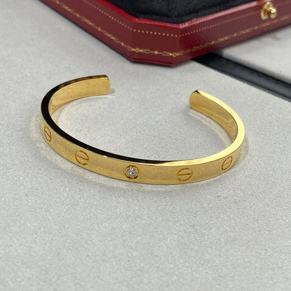 [Love's Uplift]LOVE BRACELET 6.1MM 1 DIAMOND OPEN CUFF