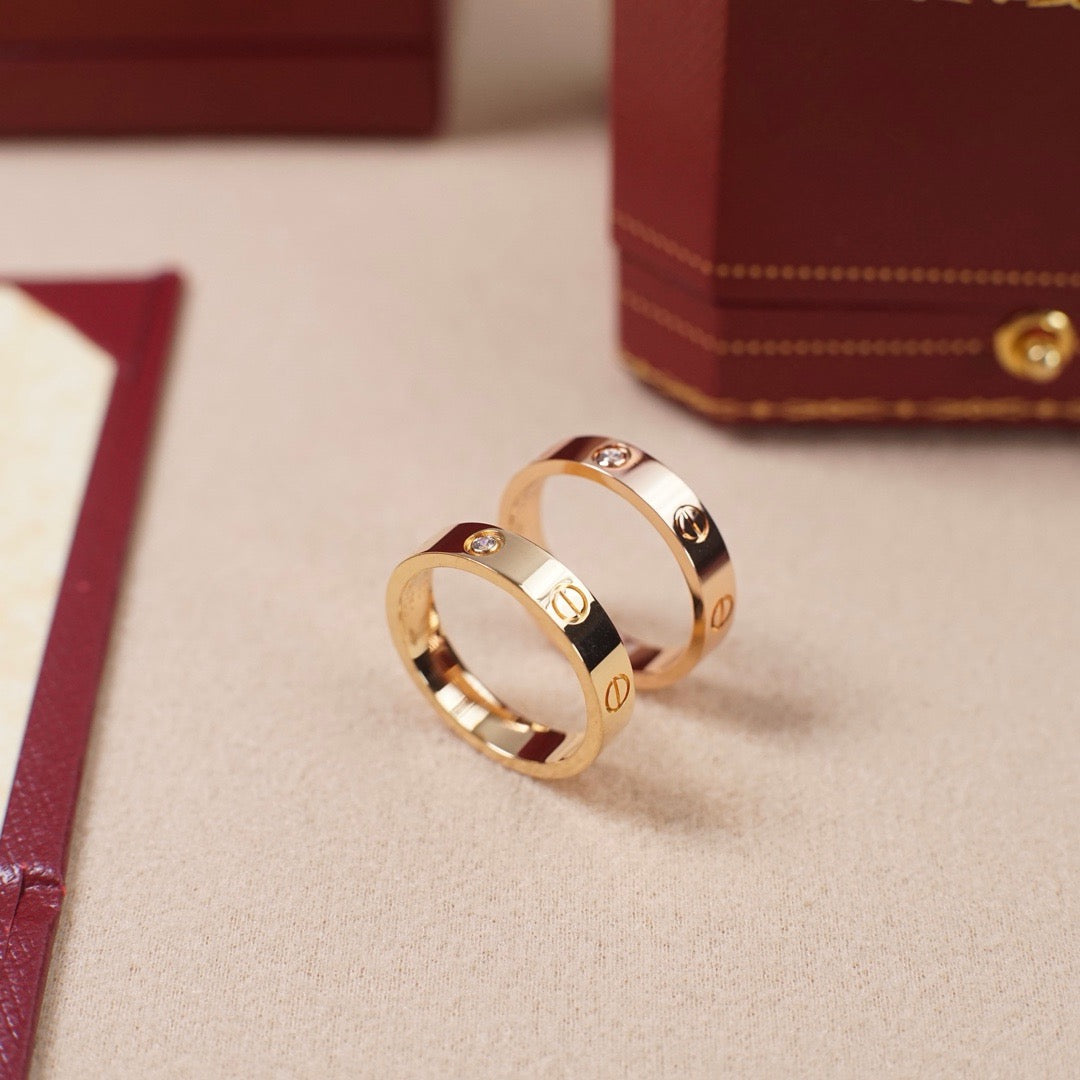 [Love's Uplift]LOVE 4MM 1 DIAMOND RING