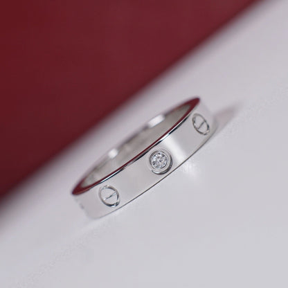 [Love's Uplift]LOVE 4MM 1 DIAMOND RING
