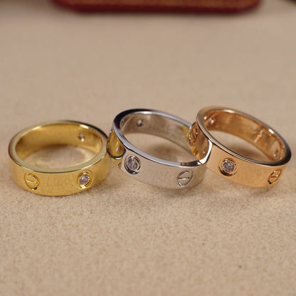 [Love's Uplift]LOVE 5.5MM 3 DIAMOND RING