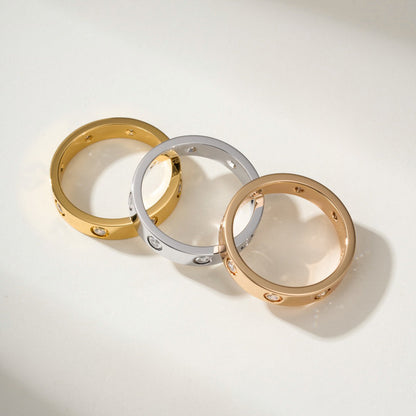 [Love's Uplift]LOVE 4MM 8 DIAMOND RING