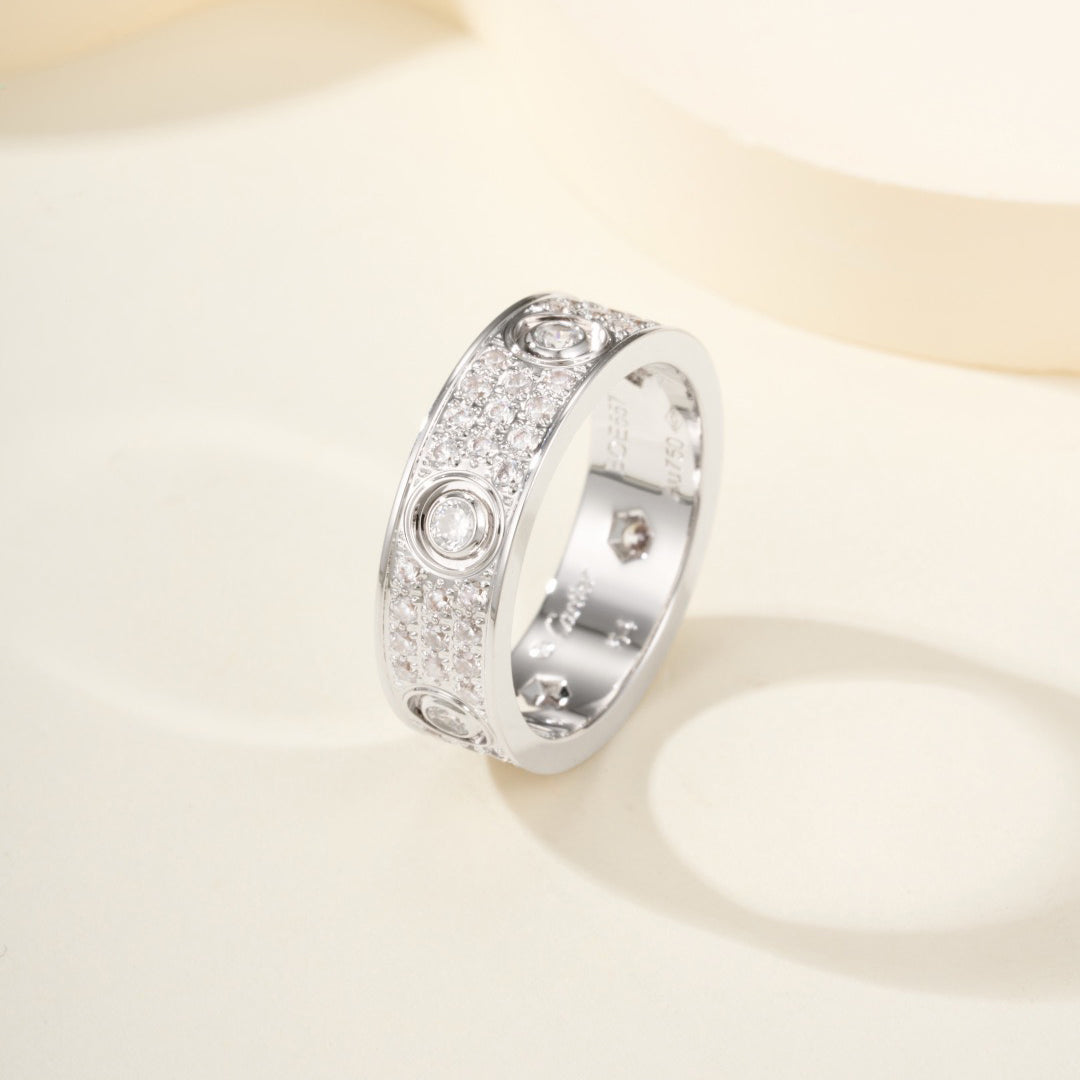 [Love's Uplift]LOVE 5.5MM FULL-PAVE 6-DIAMOND RING