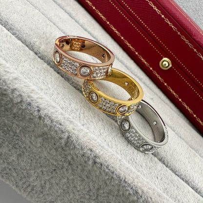 [Love's Uplift]LOVE 5.5MM FULL-PAVE 6-DIAMOND RING